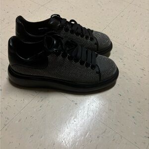 Alexander Mcqueens used size 44.5 11Us Men